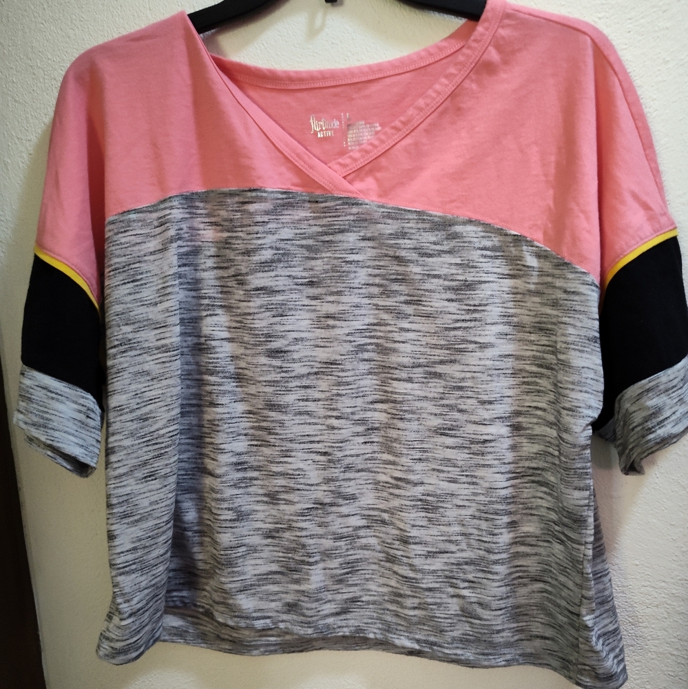 Flirtitude Active t-shirt, pink and gray, lg